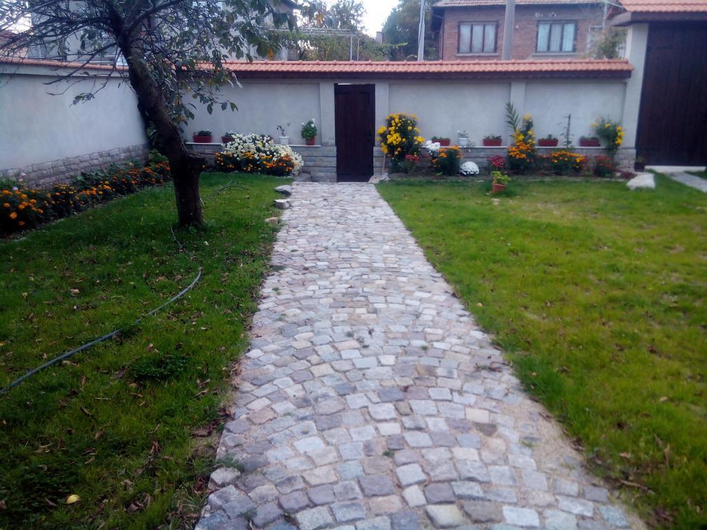 Bobekova Kashta Hotel Panaghiurişte Exterior foto